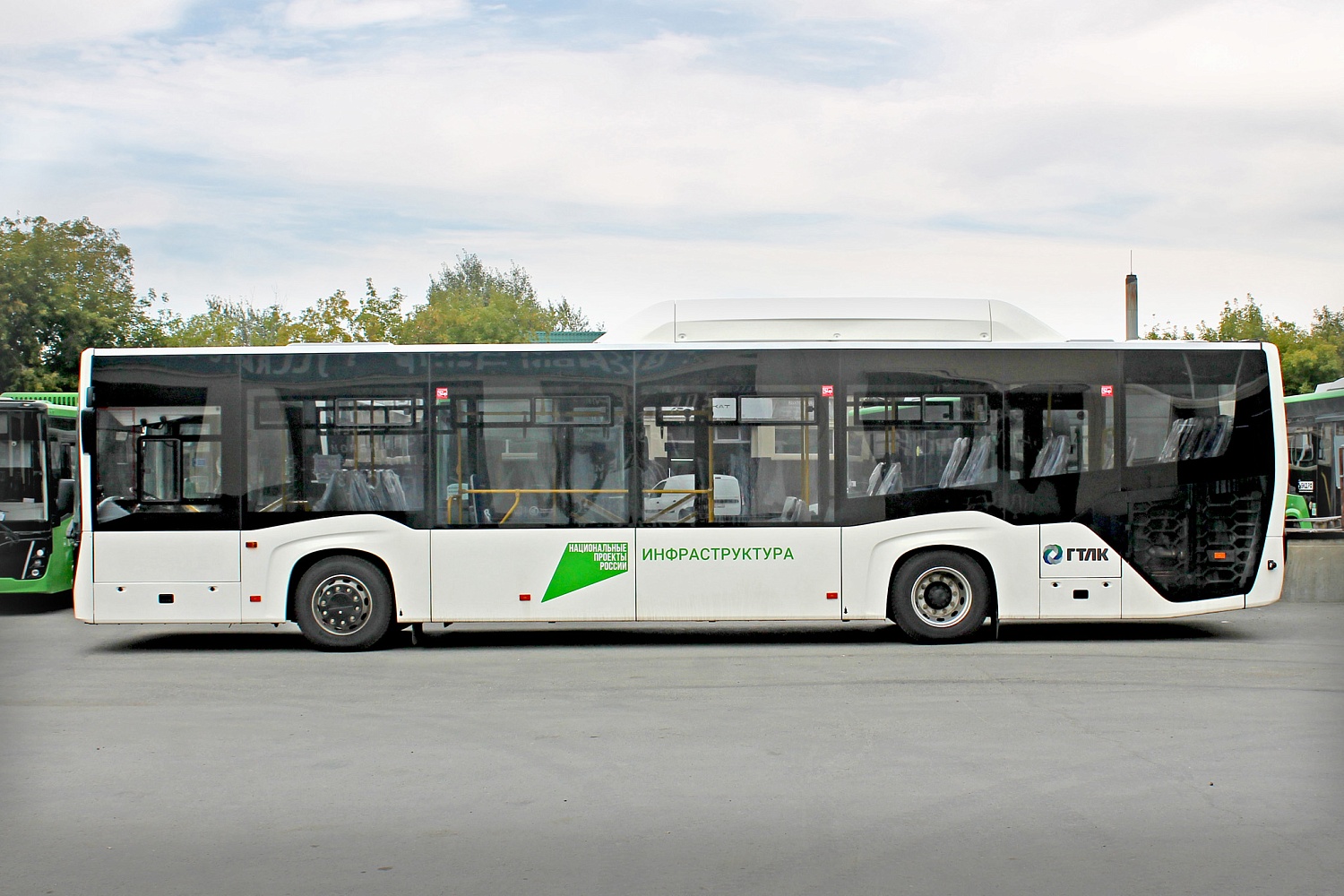 "Тюменнефтеспецтранс" поставил 15 автобусов НЕФАЗ-5299-0000030-57 в "Тобольское ПАТП"